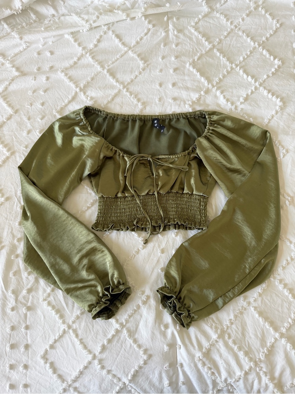 Motel Olive Green Puff Sleeve Smocked Crop Top